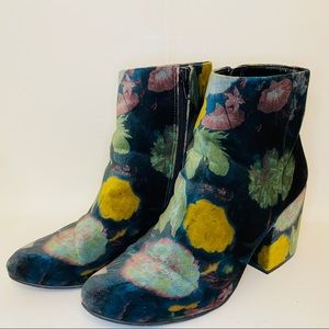 Treasure & Bond Floral Print Boots